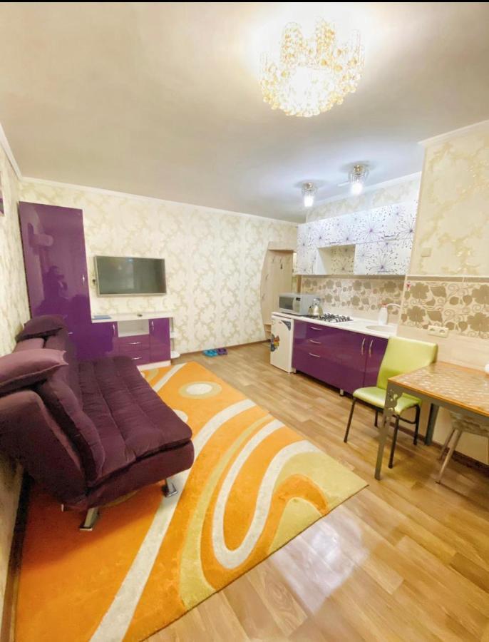 Apartments Ahmetova 4 21 Almatý Exterior foto