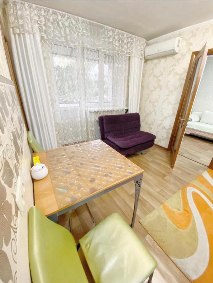 Apartments Ahmetova 4 21 Almatý Exterior foto